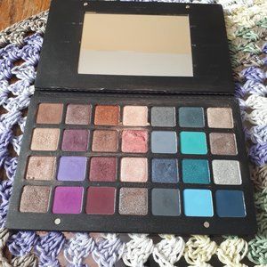 NATASHA DENONA Purple Blue 28 eyeshadow palette